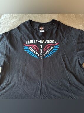 Harley-Davidson Black Tee with Red & Blue Wing Graphic